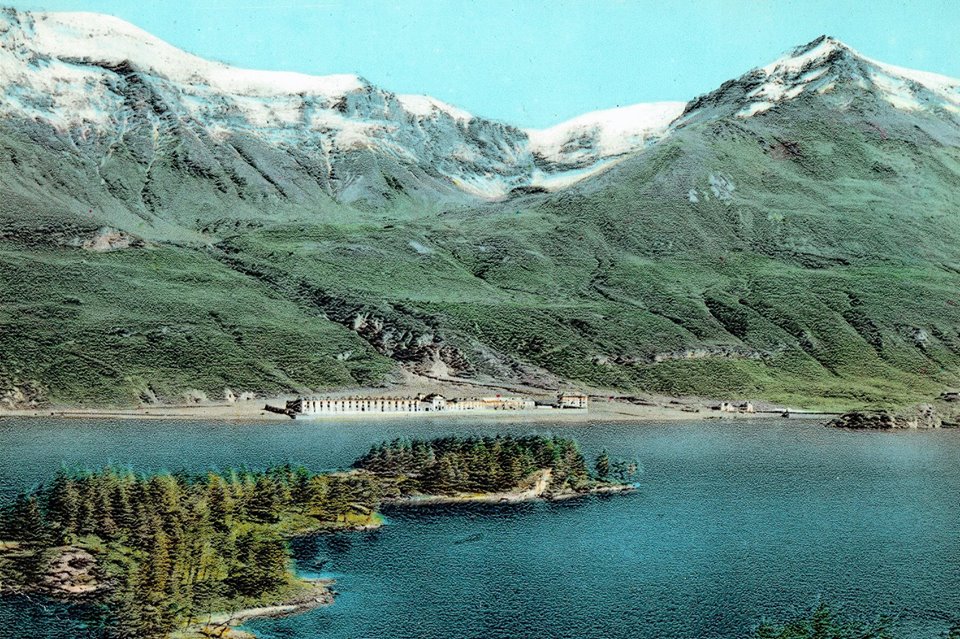 Il lago del Moncenisio intorno agli anni 60 (archivio Gilbert Pilloud)